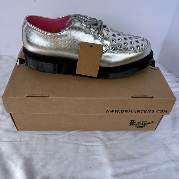 NIB DR MARTENS 10 ERIN SILVER STUDDED CREEPERS - Picture 5 of 7